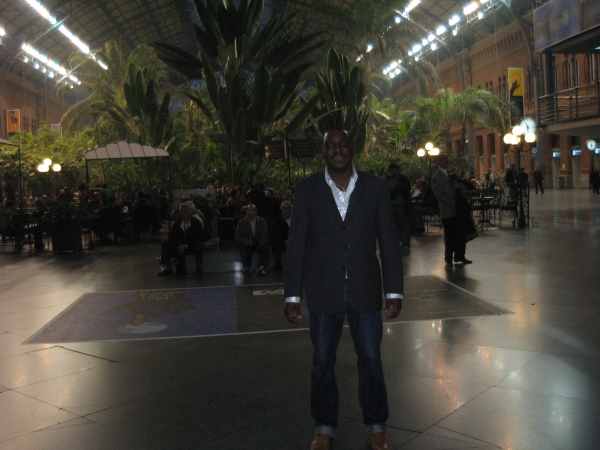  - click for next photo