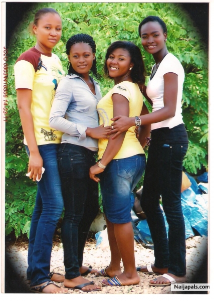 me n frnds - click for next photo