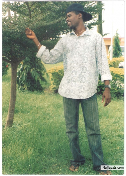 hoto - click for next photo