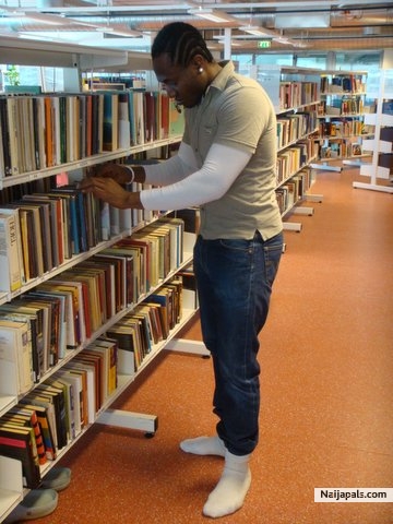  - click for next photo