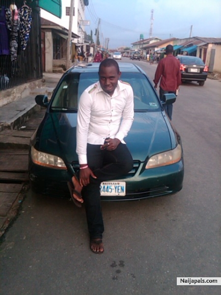  - click for next photo