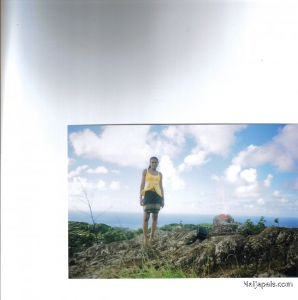  - click for next photo