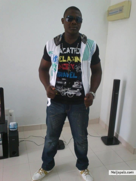  - click for next photo