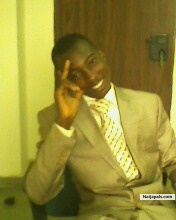 Ade' Martins - click for next photo