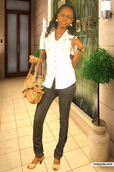 Corporate Lady - click for next photo