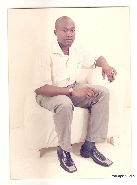  - click for next photo