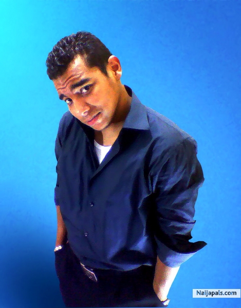 Tavo in Da Building.... - click for next photo