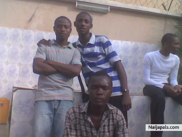  - click for next photo