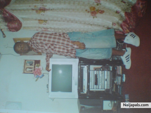  - click for next photo