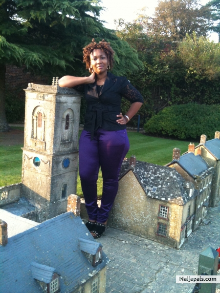 claudine - click for next photo