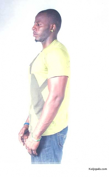 well this yusuf adisa here love to meet good and nice people in the room - click for next photo