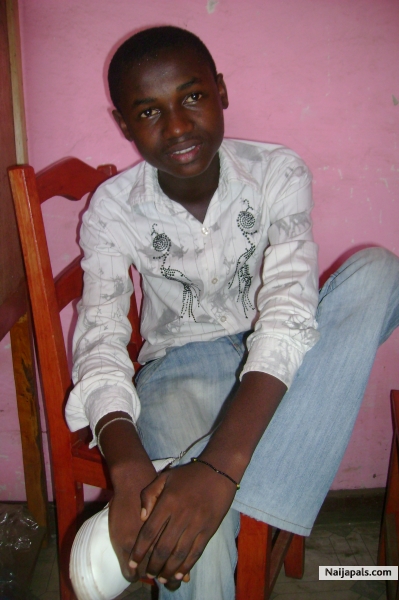 kitu - click for next photo
