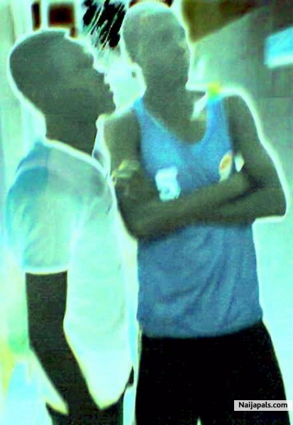  - click for next photo