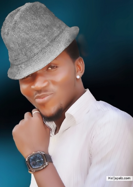 AM JUST ME - click for next photo