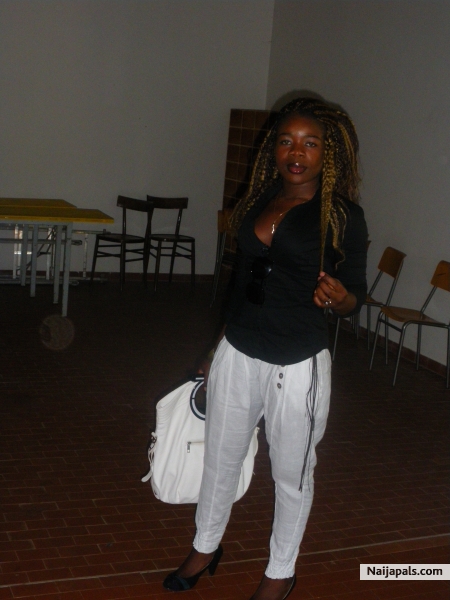 - click for next photo