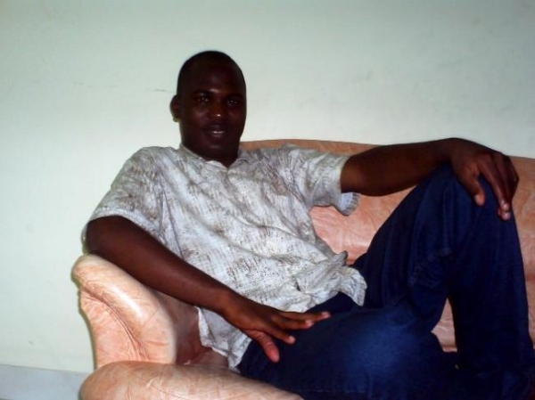  - click for next photo