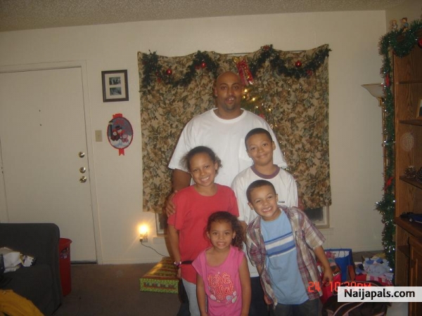 my oldest son with his 4 children - click for next photo