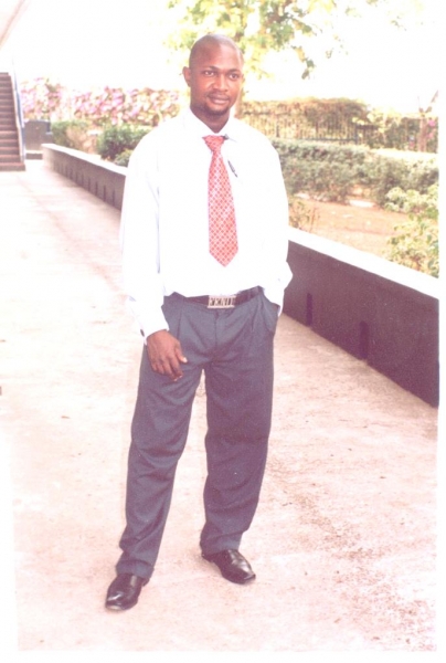  - click for next photo