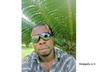 HOWARD 4 LIFE - click for next photo