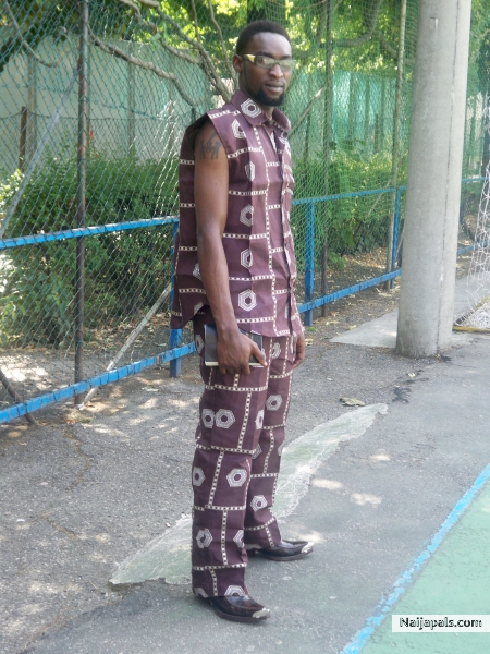  - click for next photo