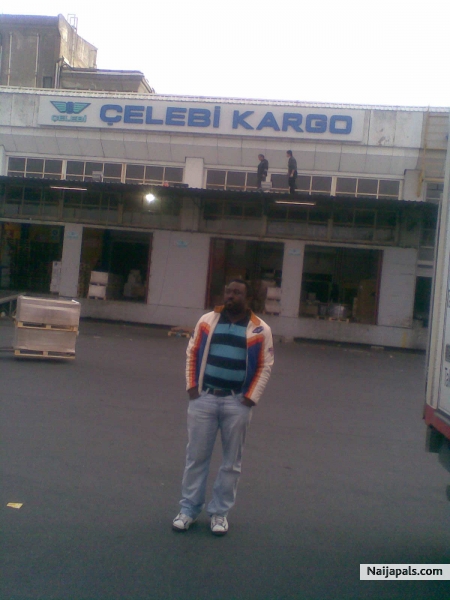  - click for next photo