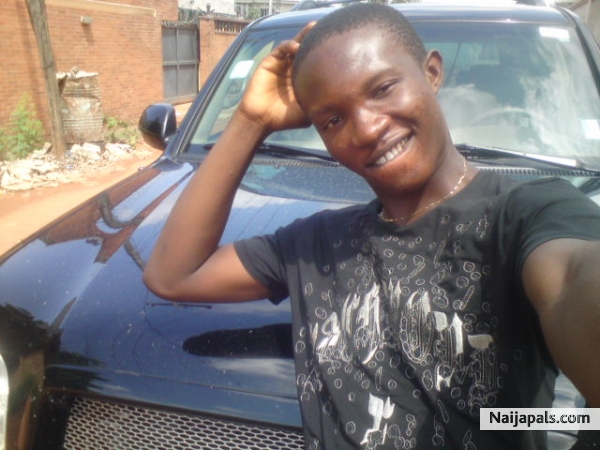  - click for next photo
