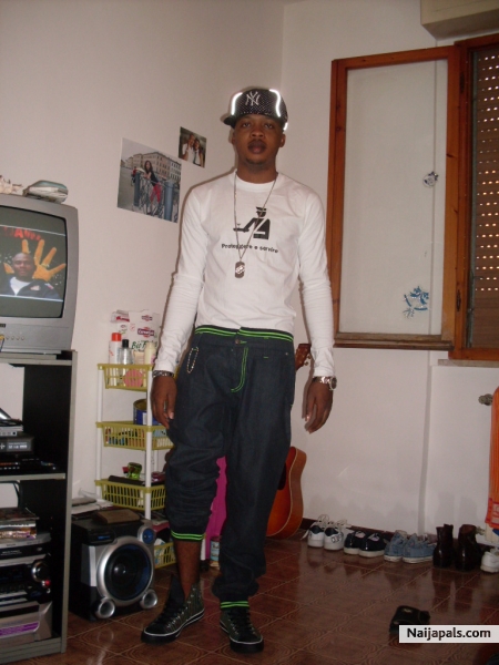  - click for next photo