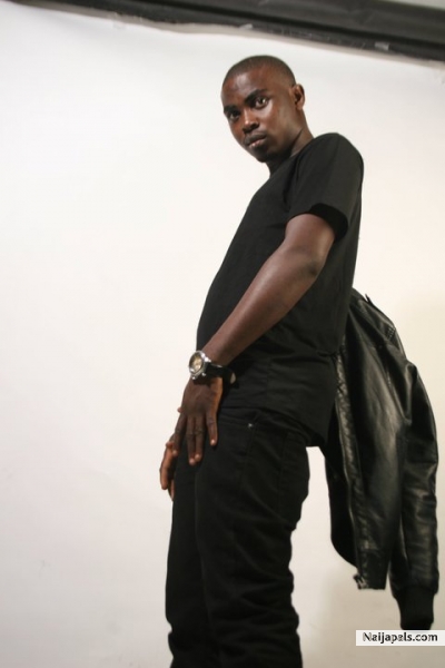 all black everything - click for next photo