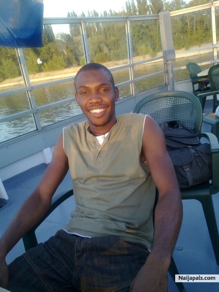 boat trip on the Danube! - click for next photo