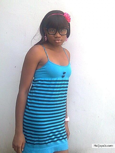 my girlfriend - click for next photo