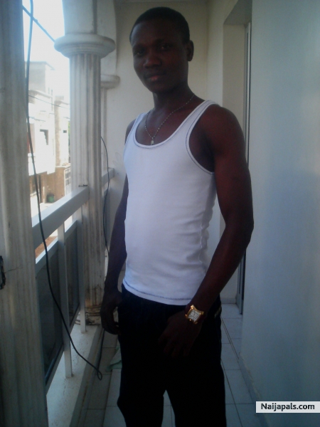mi living pix - click for next photo
