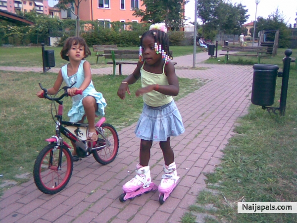 - click for next photo