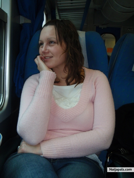  - click for next photo