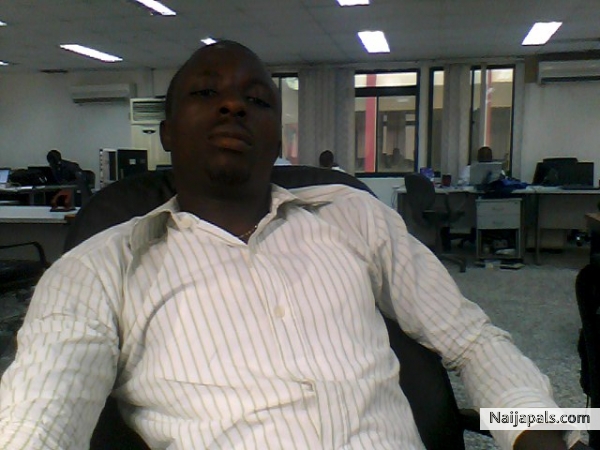 In da office - click for next photo