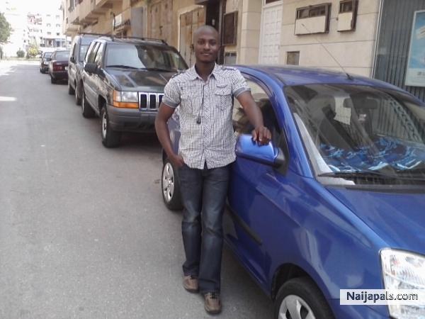  - click for next photo