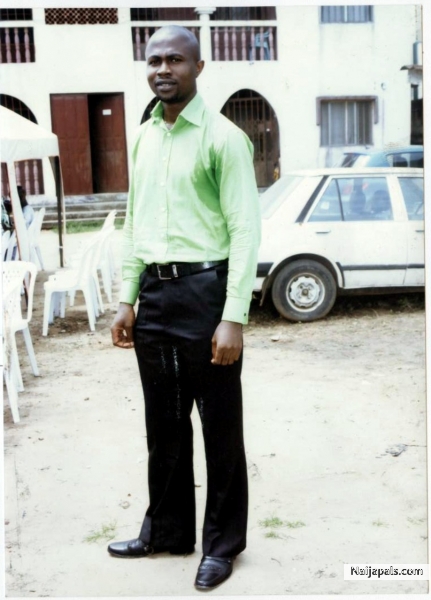  - click for next photo