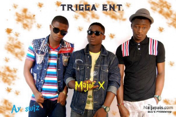 triggaEnt - click for next photo
