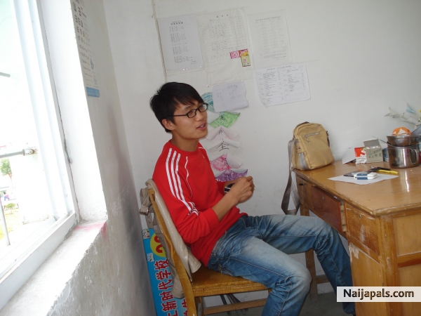 chinese pal - click for next photo