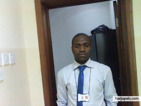 AREMU KOLADE - click for next photo