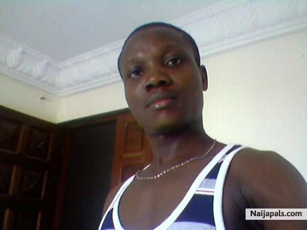 mi living pix - click for next photo
