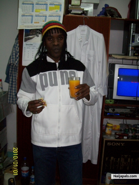 isack solomon - click for next photo