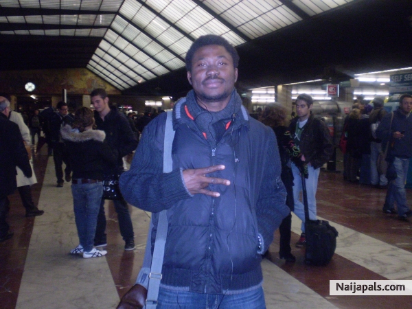  - click for next photo