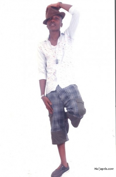  - click for next photo