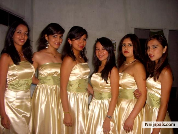 I AND MY FRIENDS. - click for next photo