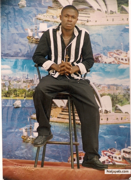  - click for next photo