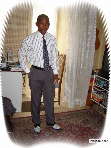  - click for next photo