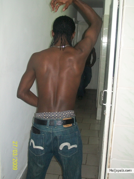  - click for next photo