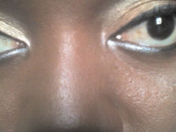 eyez dat speak - click for next photo