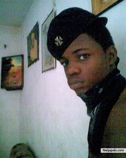 - click for next photo