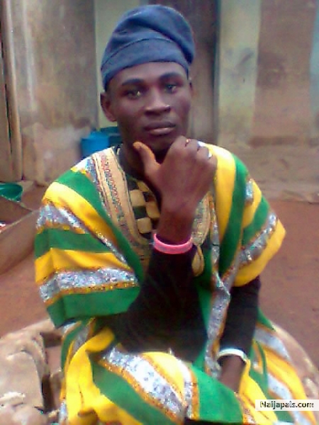  - click for next photo